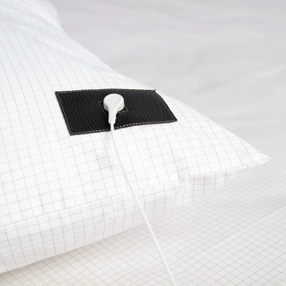 Square Grounding Pillowcase with Conductive Fabric