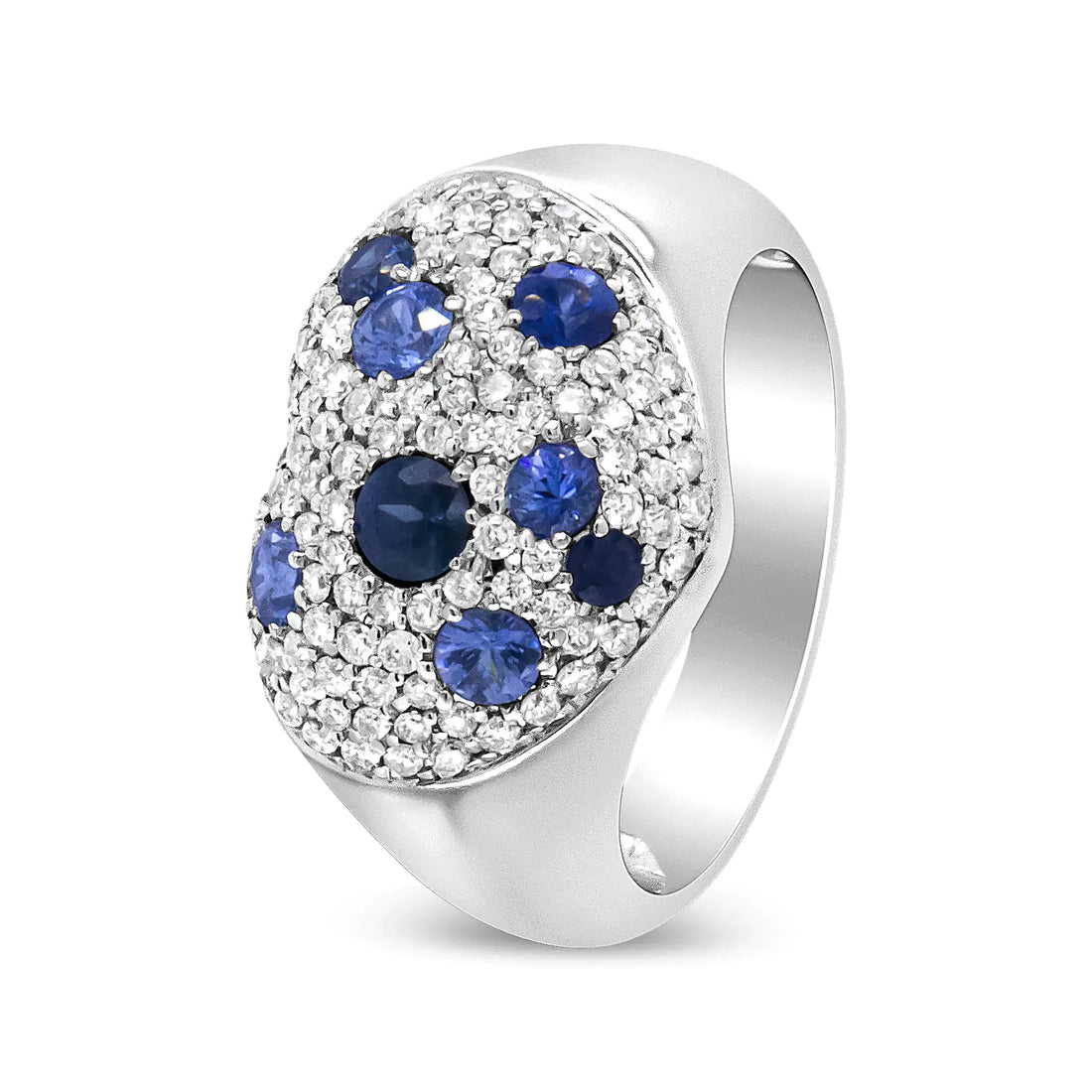 18K White Gold Blue Sapphire and 5/8 Cttw Diamond Cluster Heart Shaped  Ring (F-G Color, VS1-VS2 Clarity)