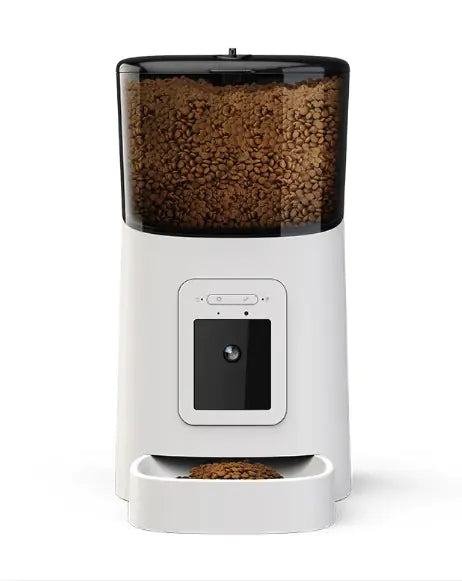 Automatic Pet Feeder With Camera