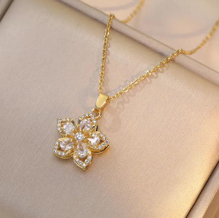 Fashion Rotating Bauhinia Zircon Necklace