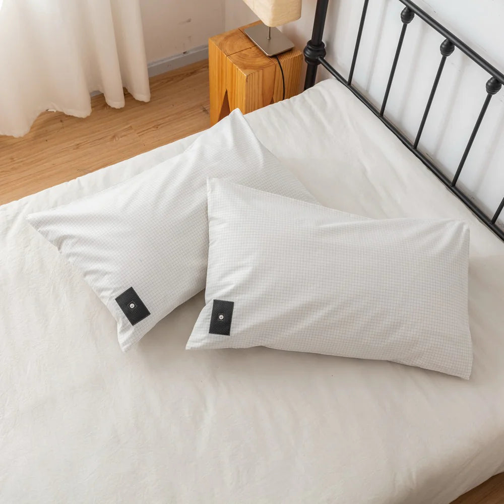 Square Grounding Pillowcase with Conductive Fabric