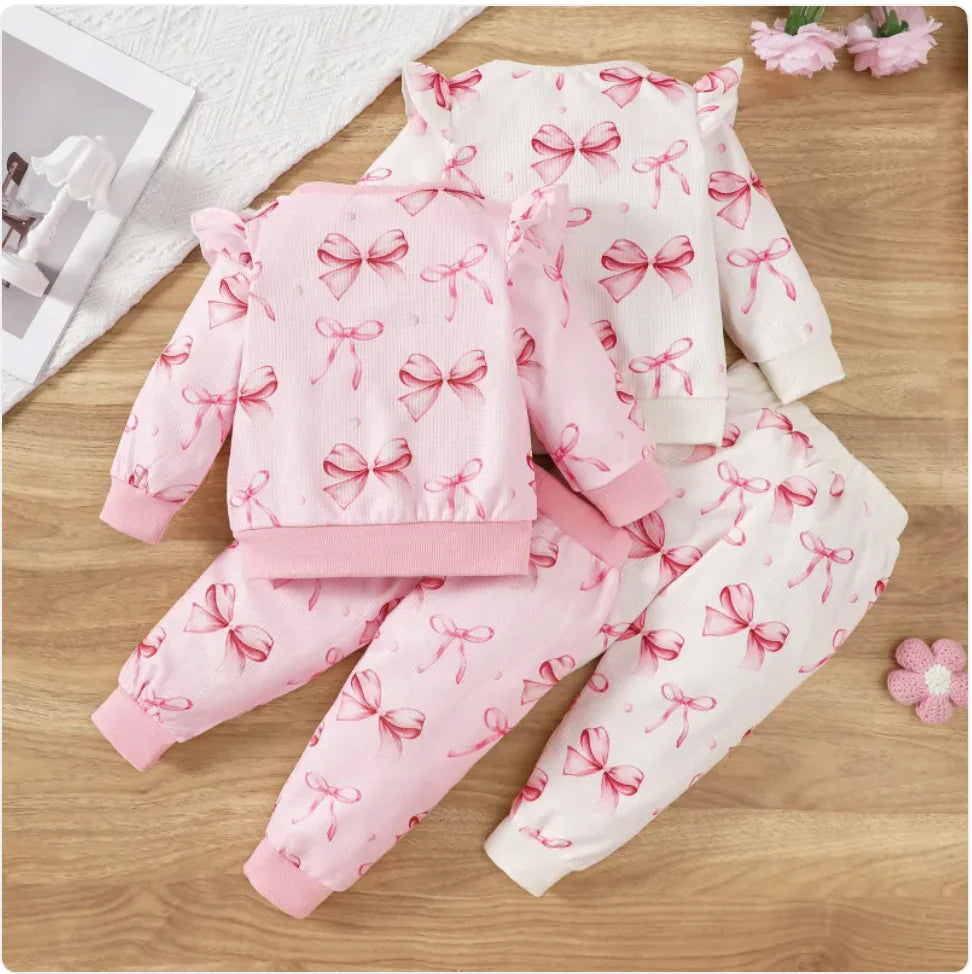 Cute Butterfly Print Baby Sweater and Pants Set